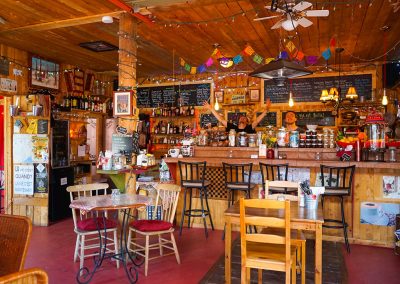 Café Bistro 10