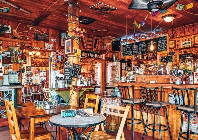 Café Bistro 17